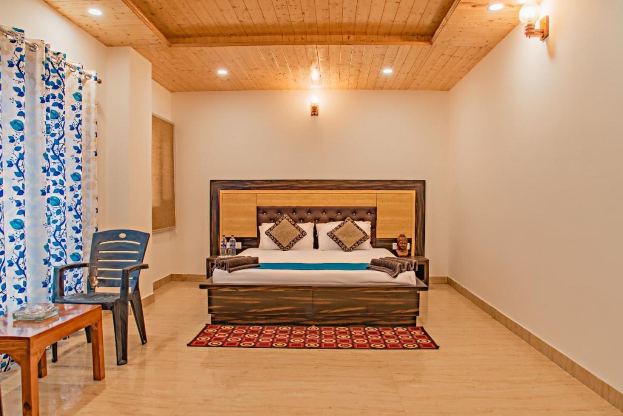 Himalyan Basera I Pvt Balcony I Serviced Apt I By Exotic Stays Kasauli Exterior photo