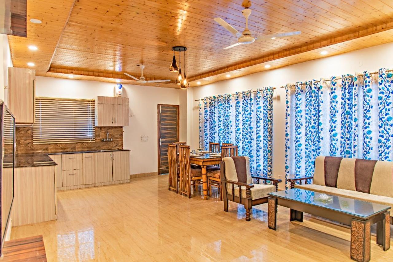 Himalyan Basera I Pvt Balcony I Serviced Apt I By Exotic Stays Kasauli Exterior photo